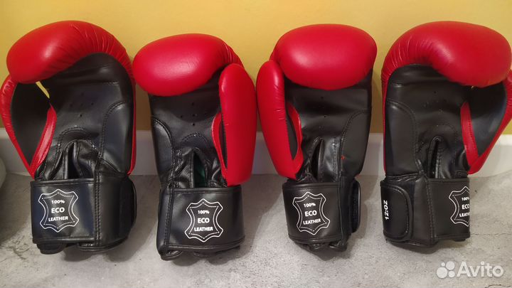Новые перчатки для бокса. 10 oz