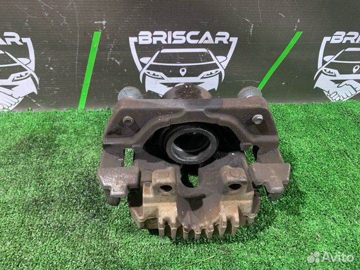 Суппорт тормозной передний правый Bmw 5-Series E60