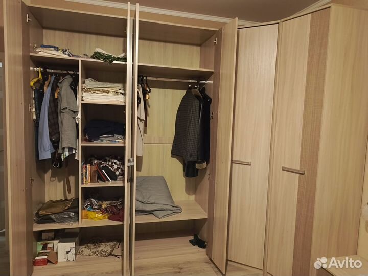 Спальный гарнитур