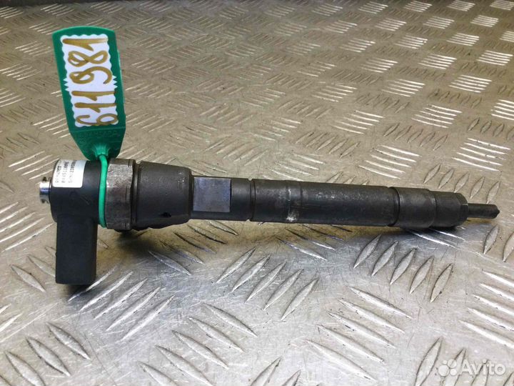 Форсунка Mercedes Sprinter a6130700687 611981