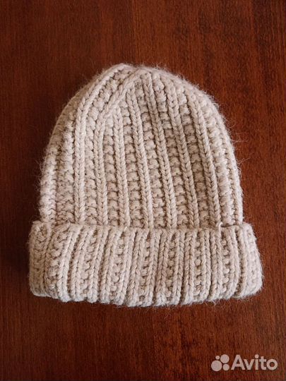 Шапка женская вязаная