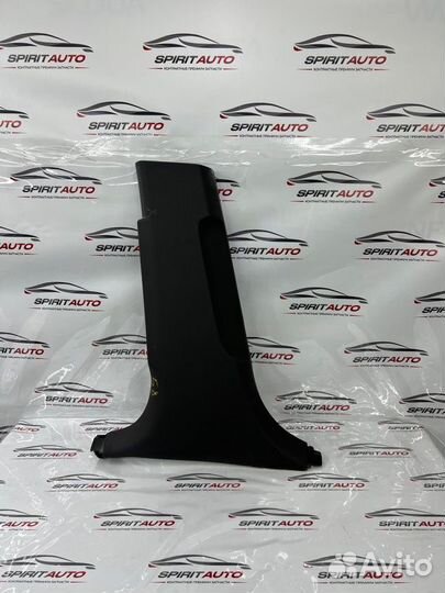 Накладка на стойку кузова левая Kia K 900 2 G6DN