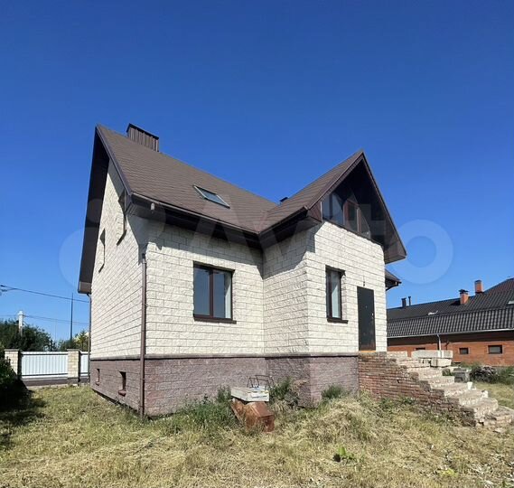 Дом 270 м² на участке 12 сот.