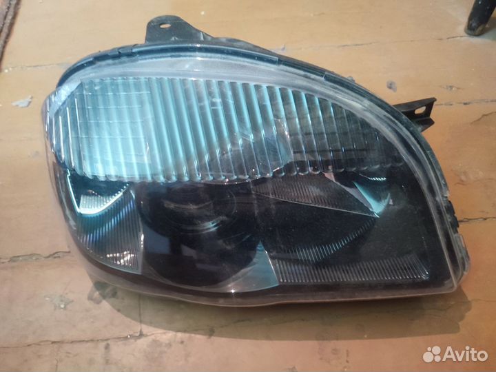 Продам фару бу