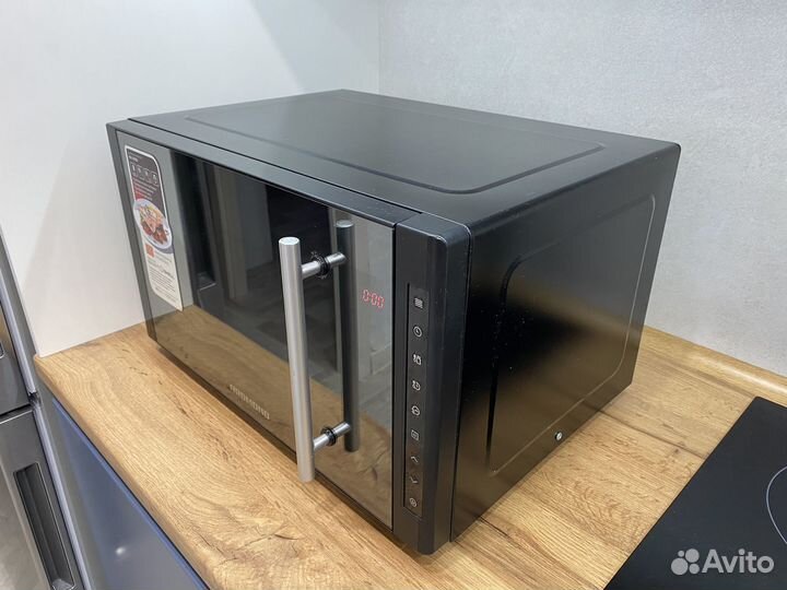 Микроволновая печь redmond RM-2302D