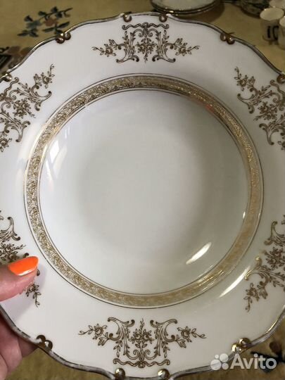 Набор тарелок