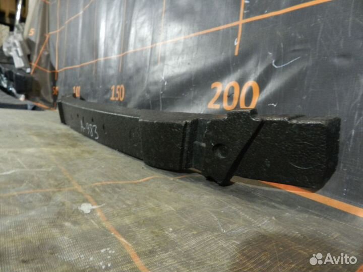 Абсорбер бампера переднего - Audi Q3