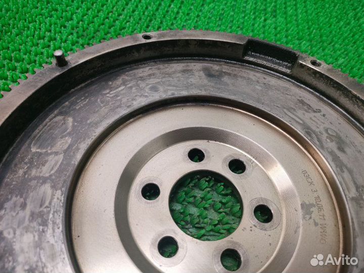 Маховик Volkswagen Golf Plus 5 caxa 2012