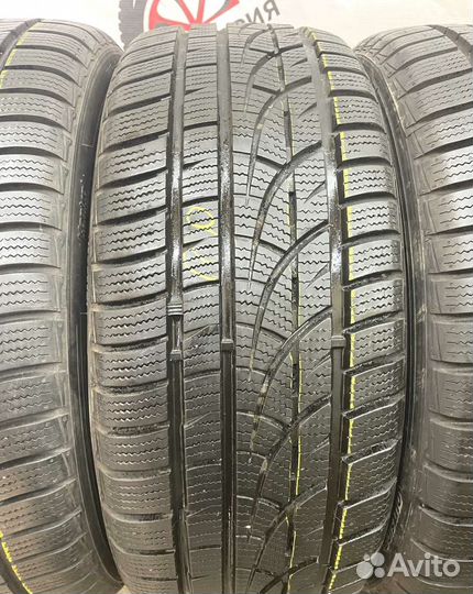 Hankook Winter I'Cept Evo 215/45 R17 90Q