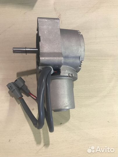 Mотор управления газом 4360509 4614911 hitachi