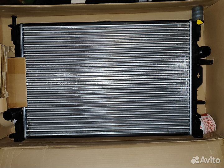 Радиатор охлаждения ACS Termal 565615. Ford Mondeo