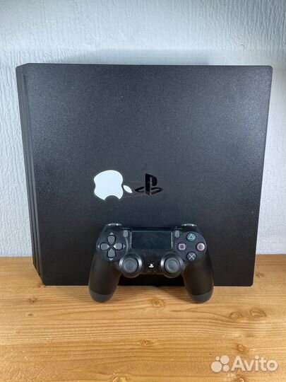 Игровая приставка ps4 pro 1tb
