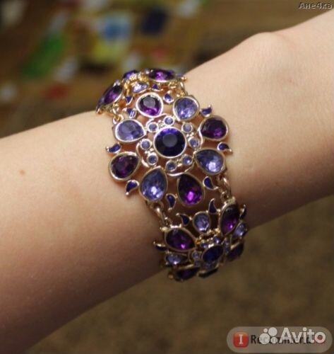 Часы женские наручные и браслеты