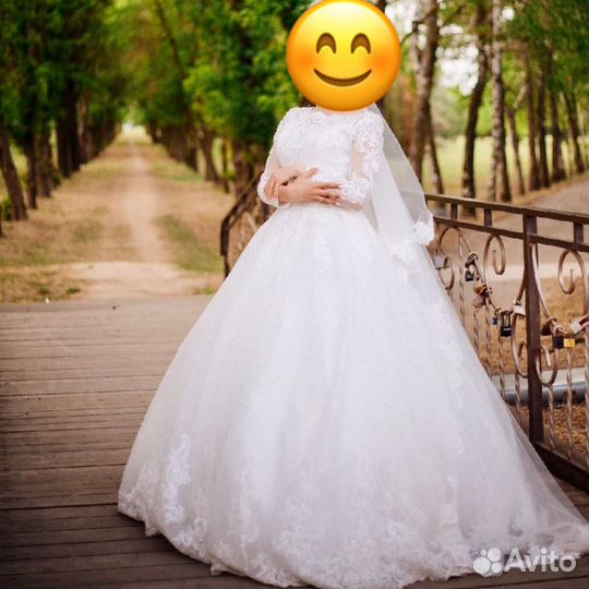 Свадебное платье