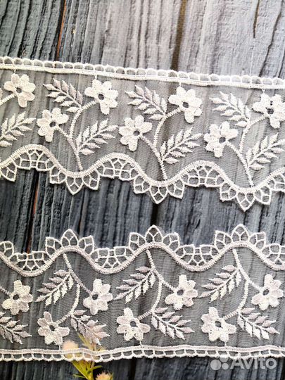 Кружево белое на органзе 8 см
