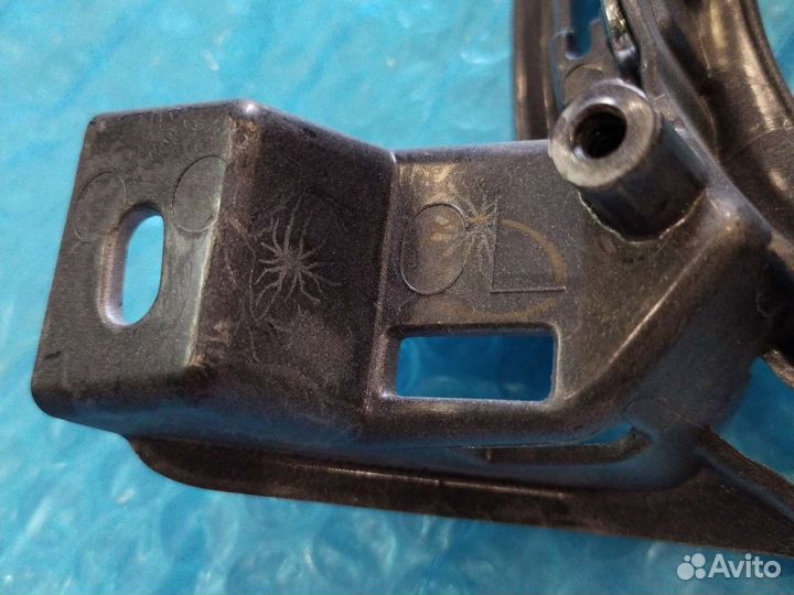 Накладка птф Ленд Крузер 200 NEW 2012-2015 левая