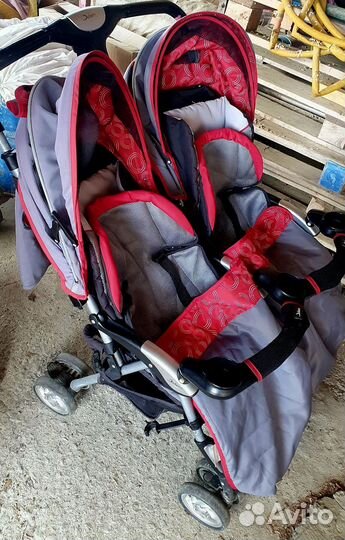 Коляска для двойни или погодок