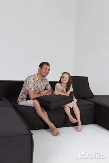 Диван со спальным местом 4400х1800 мм