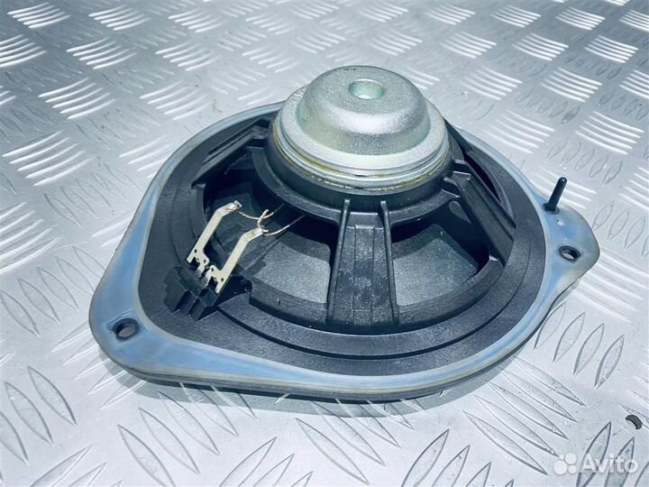 Динамик Audi A5 8T 8T0035411A