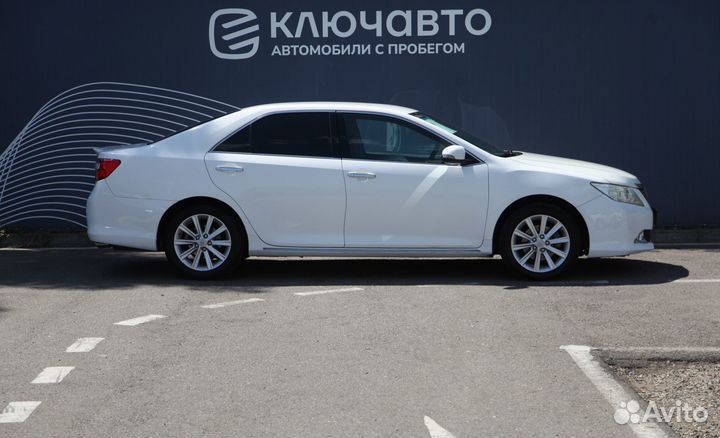 Toyota Camry 3.5 AT, 2014, 250 000 км