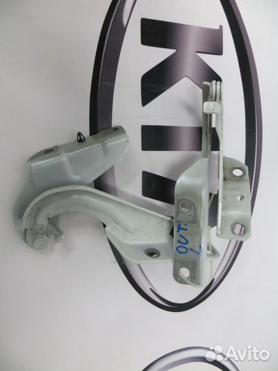 Петли капота Mitsubishi Outlander III