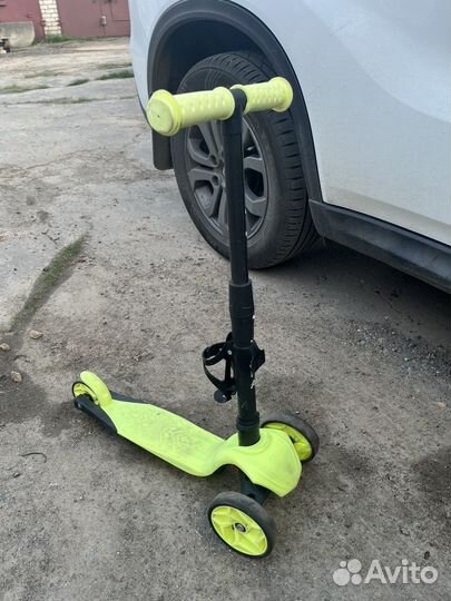 Самокат детский трехколесный