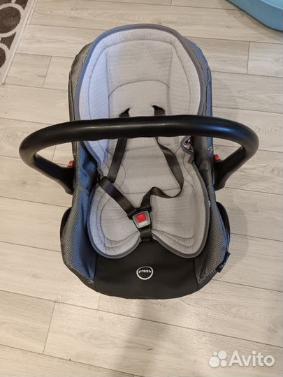 Коляска 3 в 1 Roan Bass