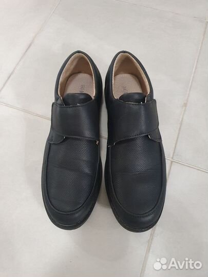 Полуботинки школьные на мальчика на липучках