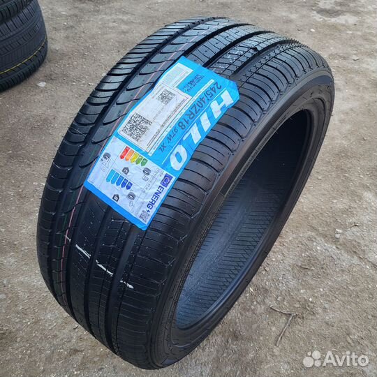 Hilo Vantage XU1 245/40 R18 97W