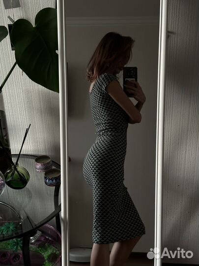 Облегающее платье zara размер S