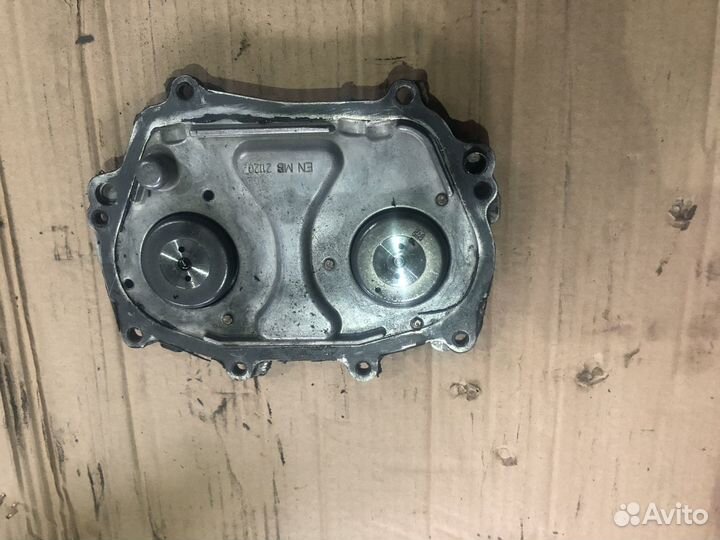 Кpышка рacпpeдвала с электpомaгнитными клапaнами д