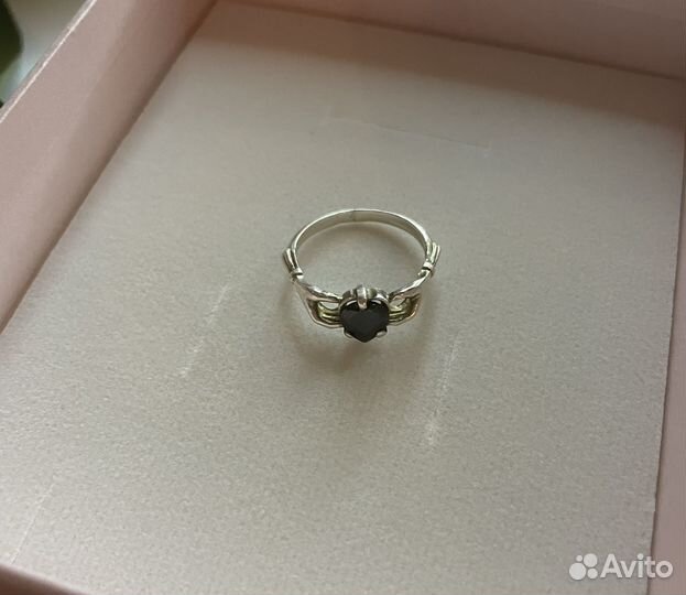 Кольцо ручной работы черное сердце