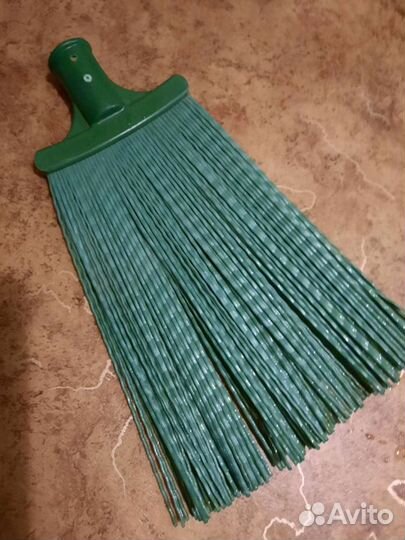 Метла пластиковая садовая