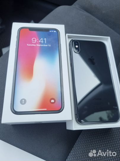 iPhone X, 64 ГБ