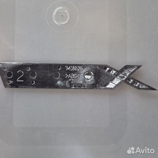 Эмблема Xdrive на крышку багажника BMW 5 G30