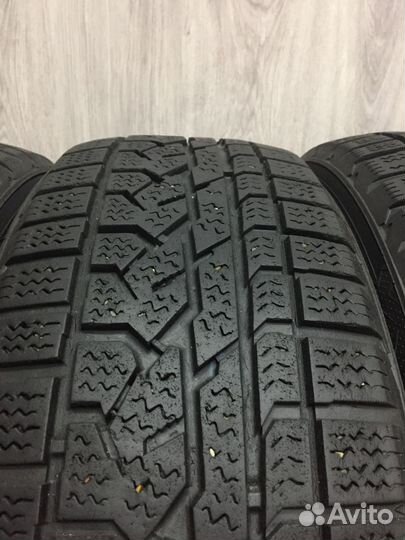 Kumho I'Zen RV Asymmetric 225/65 R17 106H