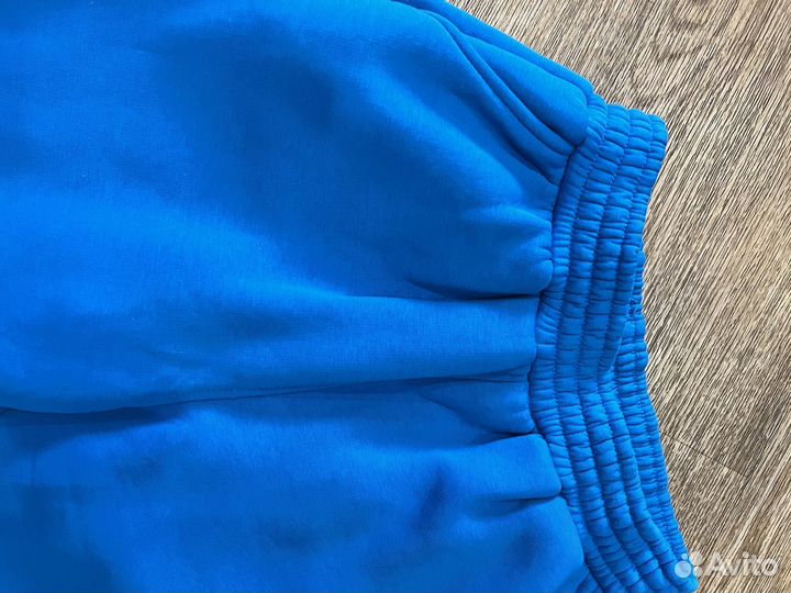 Костюм спортивный