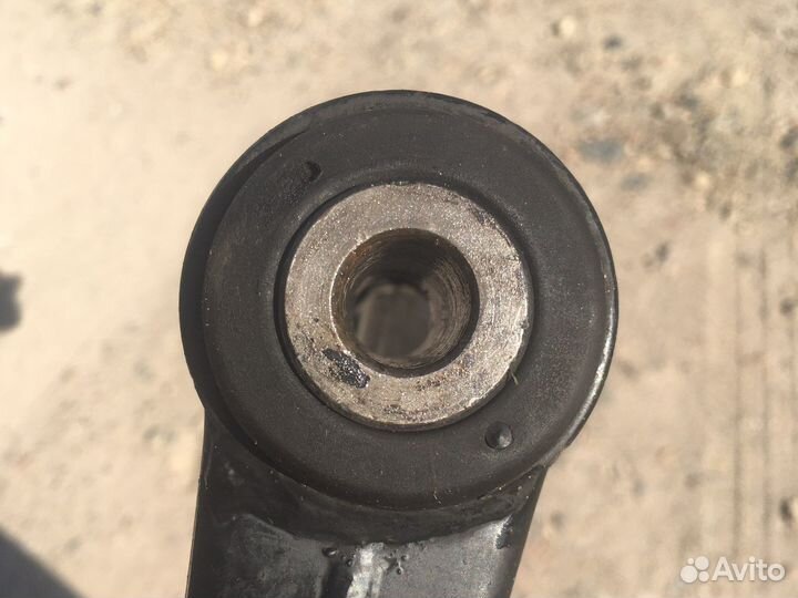 Передние рычаги Мазда 3