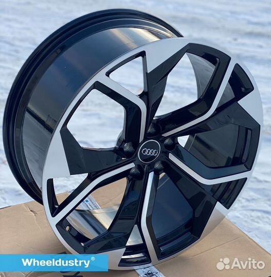 Кованые диски R23 Audi Q8