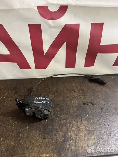 Лада х рей замок задний левый