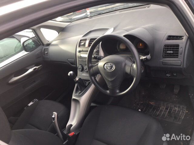 Разбор на запчасти Toyota Auris E15 2006-2012