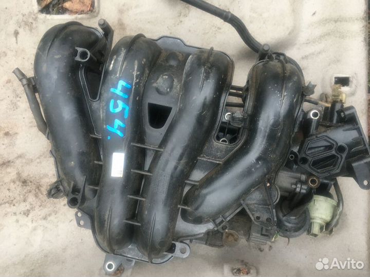 Коллектор впускной мазда 3 бк 2л