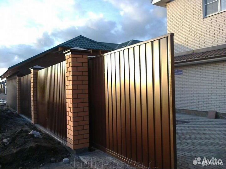 Секционные гаражные и откатные уличные ворота