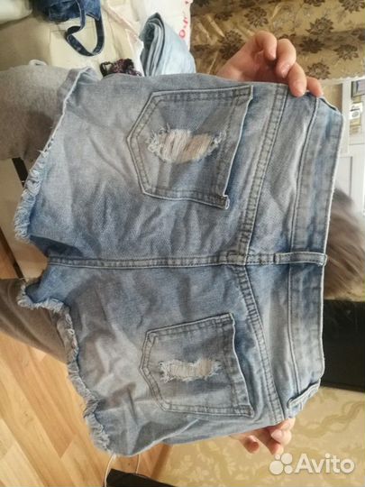 Шорты джинсовые