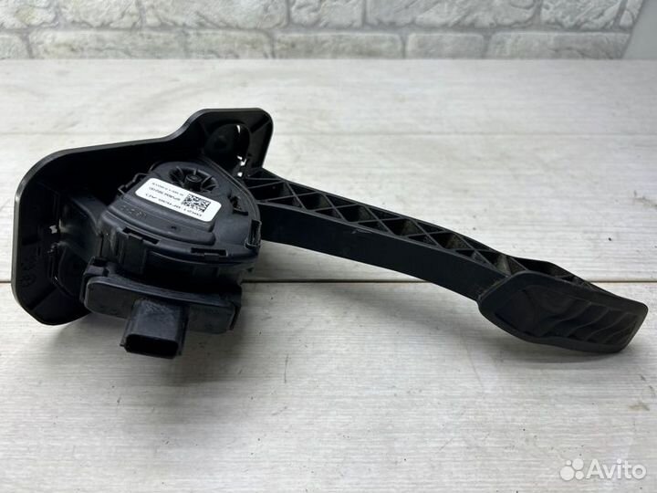 Педаль газа Ford Transit Custom