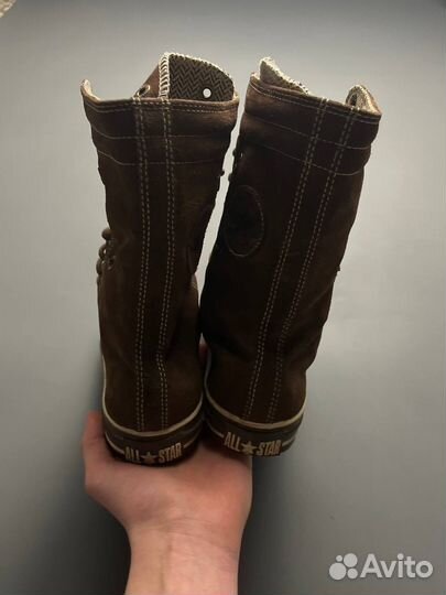 Высокие кеды converse