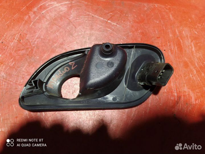 Рамка ручки передняя правая Ford Mondeo 2 лифтбек