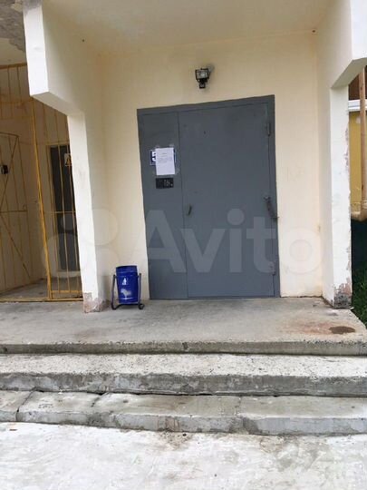 4-к. квартира, 98,2 м², 2/3 эт.