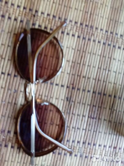 Солнечные очки унисекс