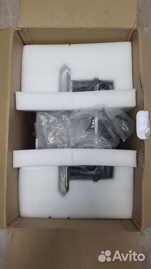 Штатное головное устройство Toyota RAV4 2015-2019